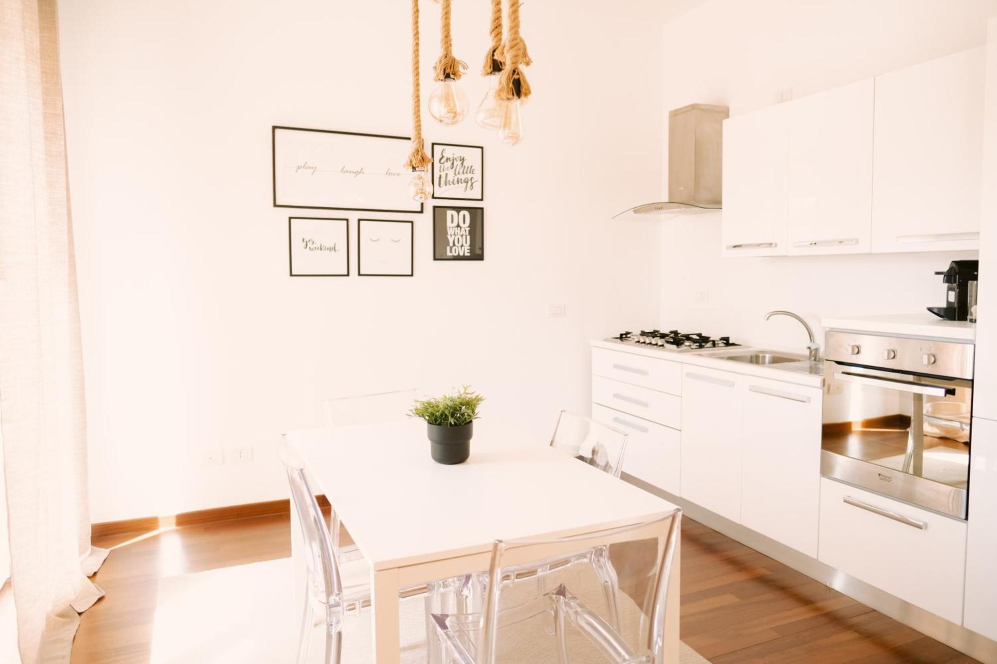 Central Apartment Bari Kültér fotó