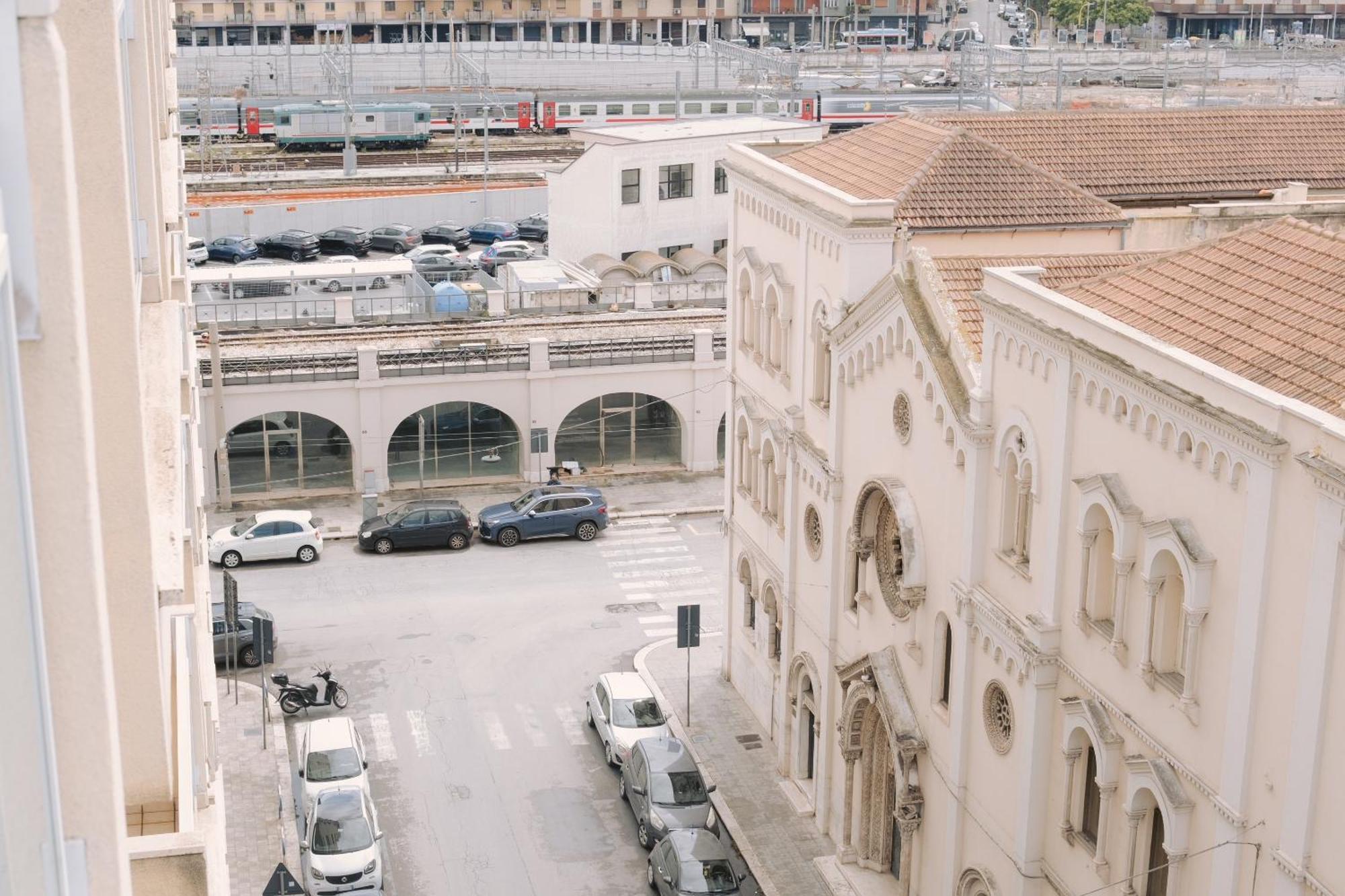 Central Apartment Bari Kültér fotó